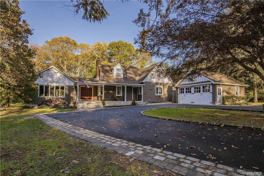 1 of 1 - 24 Chicory Lane, Huntington, NY