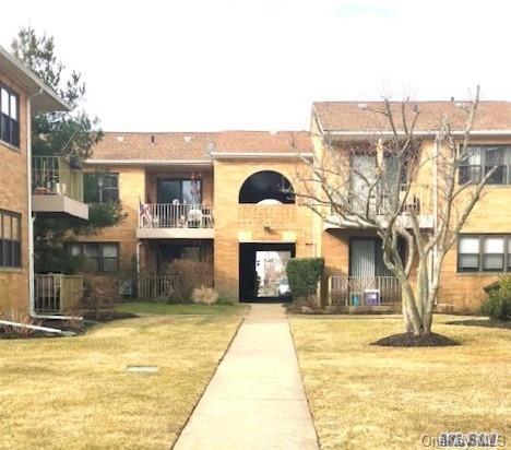 1 of 1 - 208 Westend Avenue # 11b, Freeport, NY