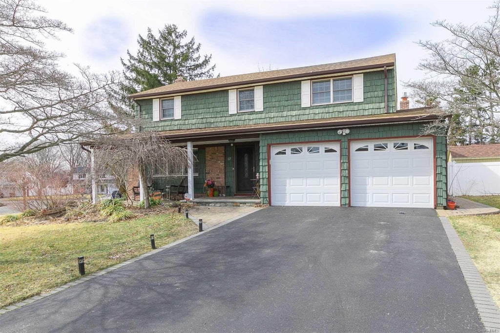 1 of 1 - 17 Beauregard Drive, Lake Grove, NY