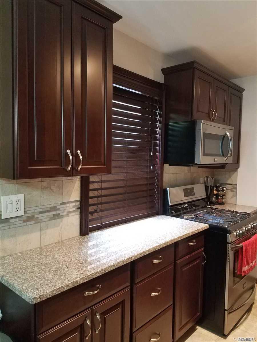 1 of 1 - 17-74 166 St. # 4-171, Whitestone, NY