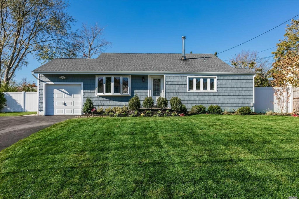 1 of 1 - 3112 Heather Avenue, Medford, NY