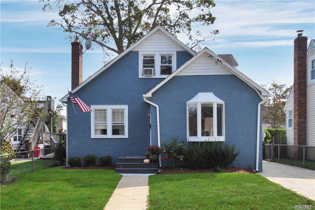 1 of 1 - 60 Cherry St., Massapequa, NY
