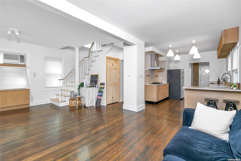1 of 1 - 115 4th St., New Hyde Park, NY