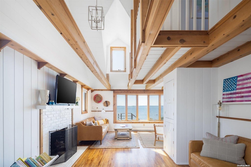 1 of 1 - 3825 Camp Mineola Road, Mattituck, NY