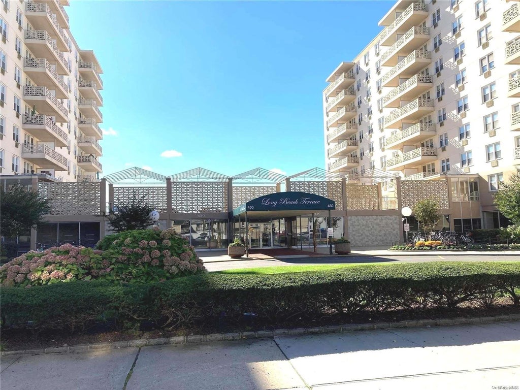 1 of 1 - 430 Shore Road 1e, Long Beach, NY