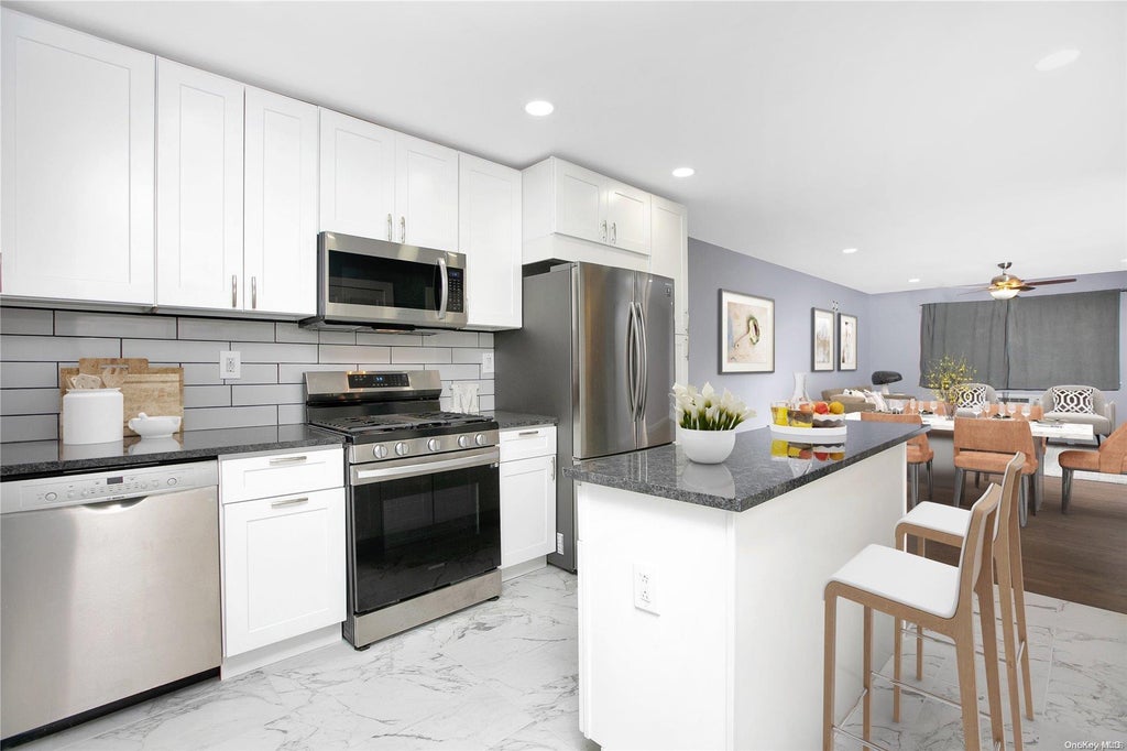 1 of 1 - 437 Palisade Avenue # K1, Yonkers, NY