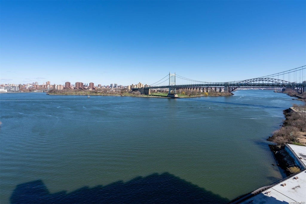 1 of 1 - 25-40 Shore Boulevard # 12o, Astoria, NY