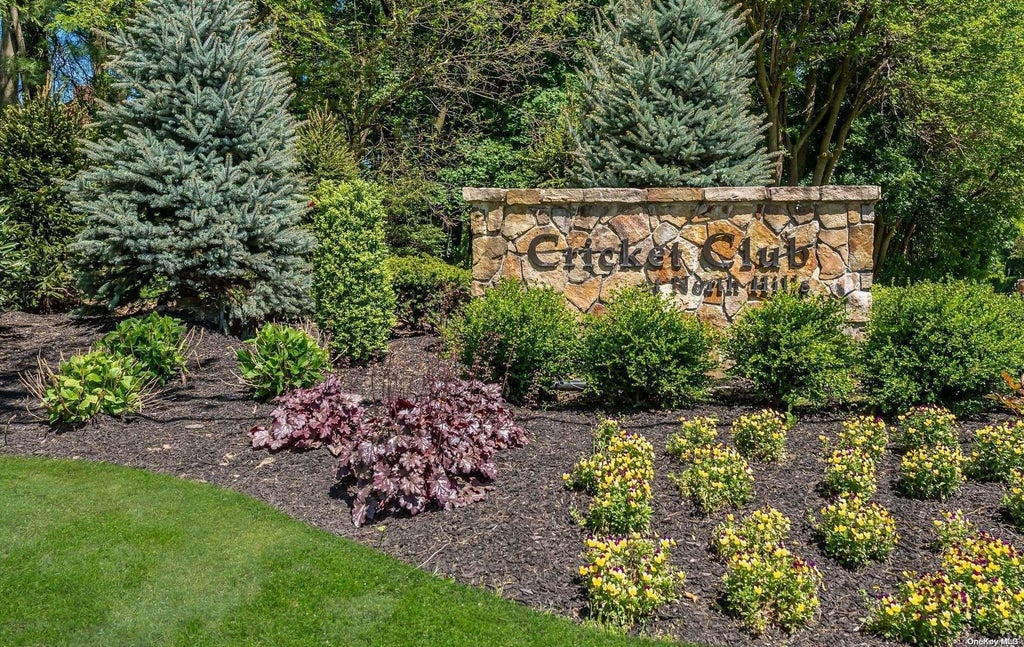 1 of 1 - 69 Cricket Club Drive # 69, Roslyn, NY