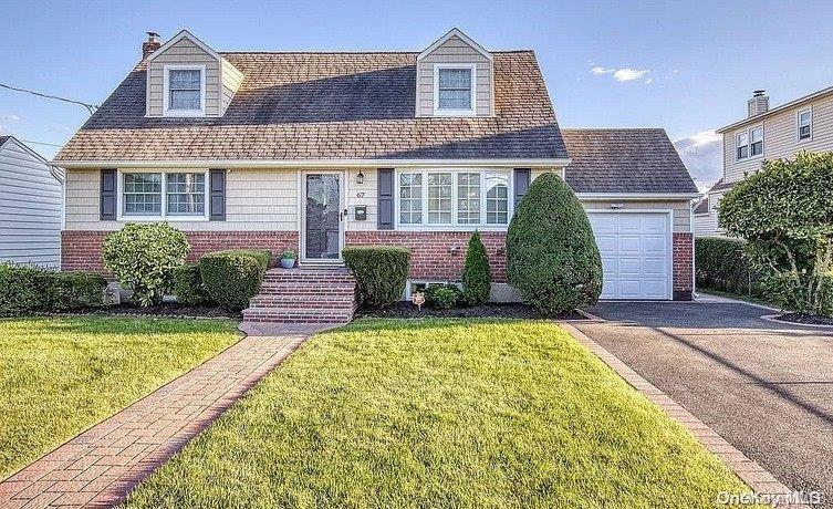 1 of 1 - 67 16th St., Hicksville, NY