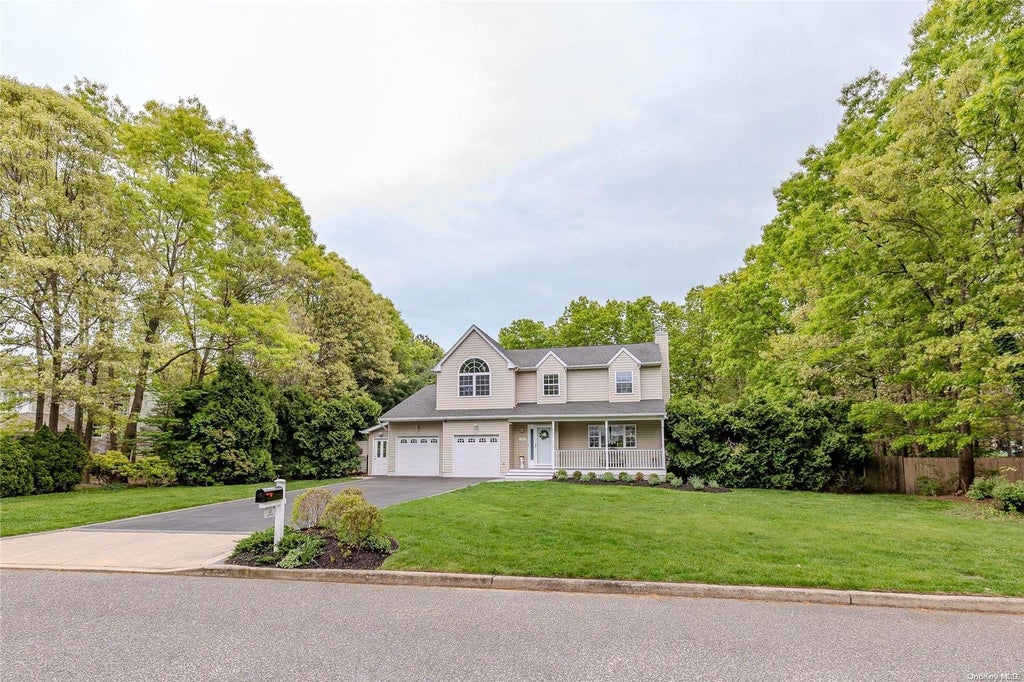 1 of 1 - 23 Lily Drive, South Setauket, NY