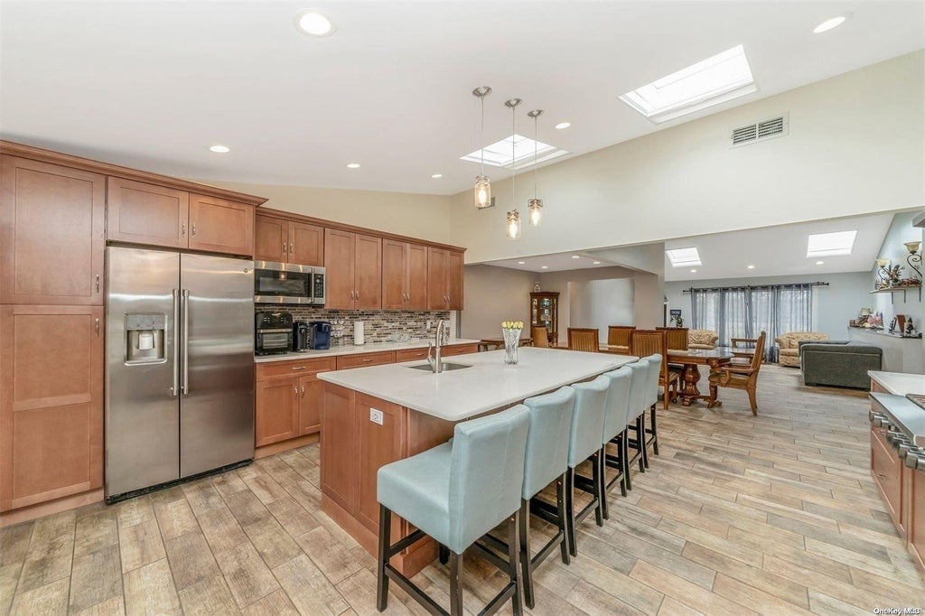 1 of 1 - 38 Sunset Boulevard, Massapequa, NY