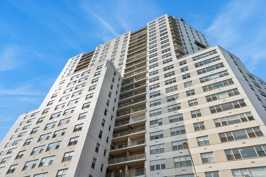 1 of 1 - 125-10 Queens Boulevard # 621, Kew Gardens, NY