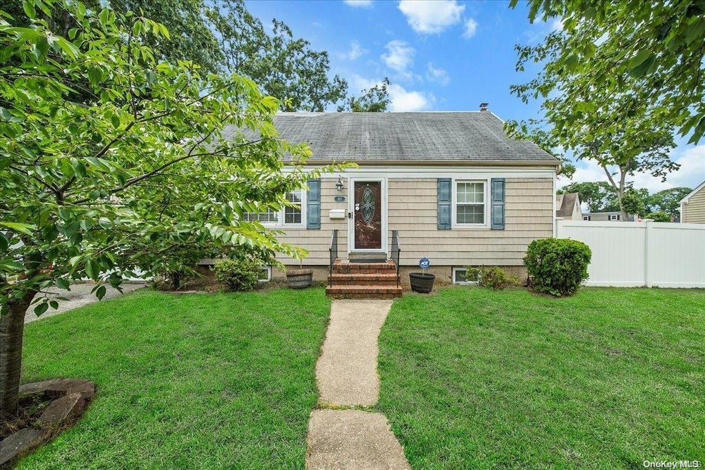 1 of 1 - 165 Cartwright Boulevard, Massapequa Park, NY