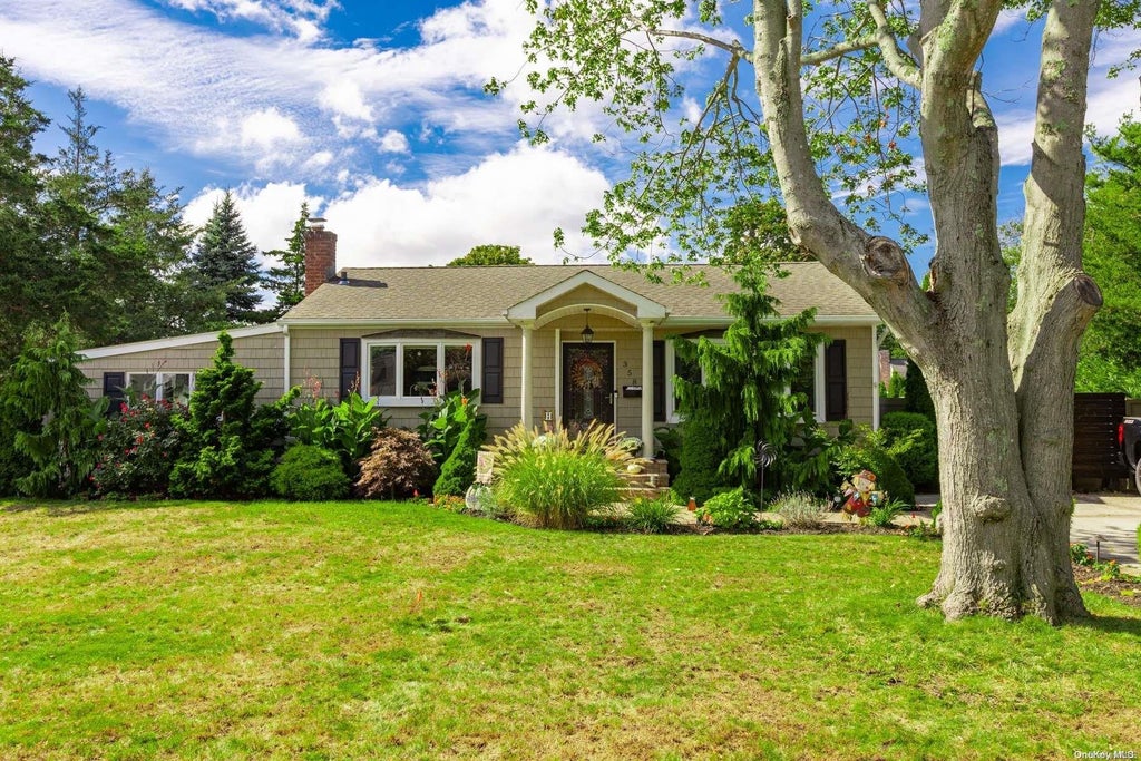 1 of 1 - 358 Bernice Drive, Bayport, NY