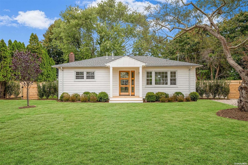 1 of 1 - 4 Southwind Road, Remsenburg, NY