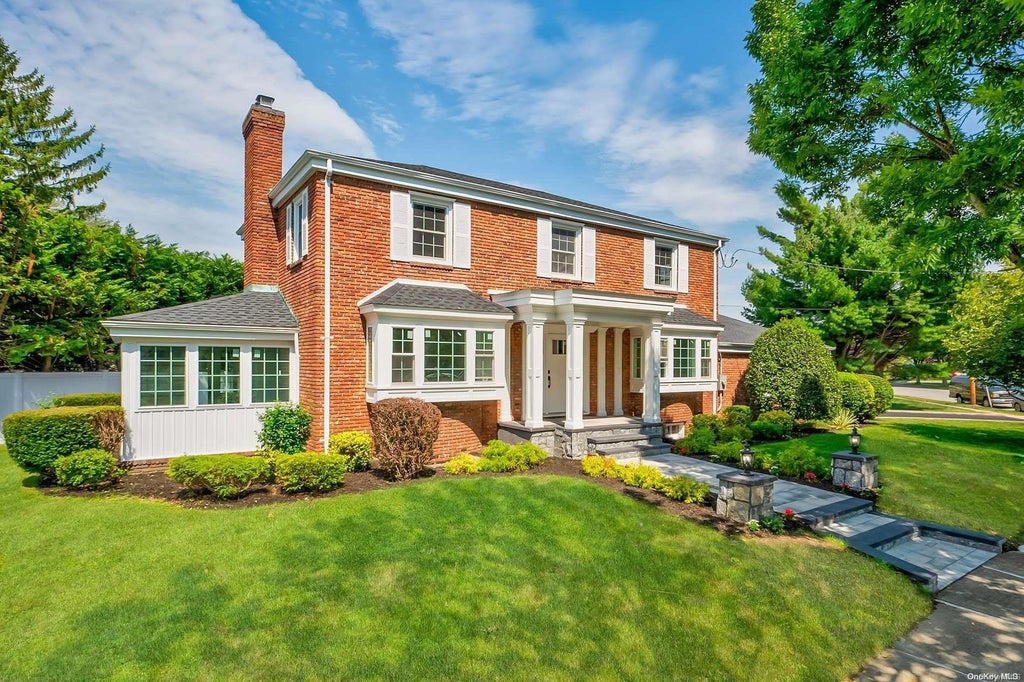 1 of 1 - 167 Unqua Road, Massapequa, NY