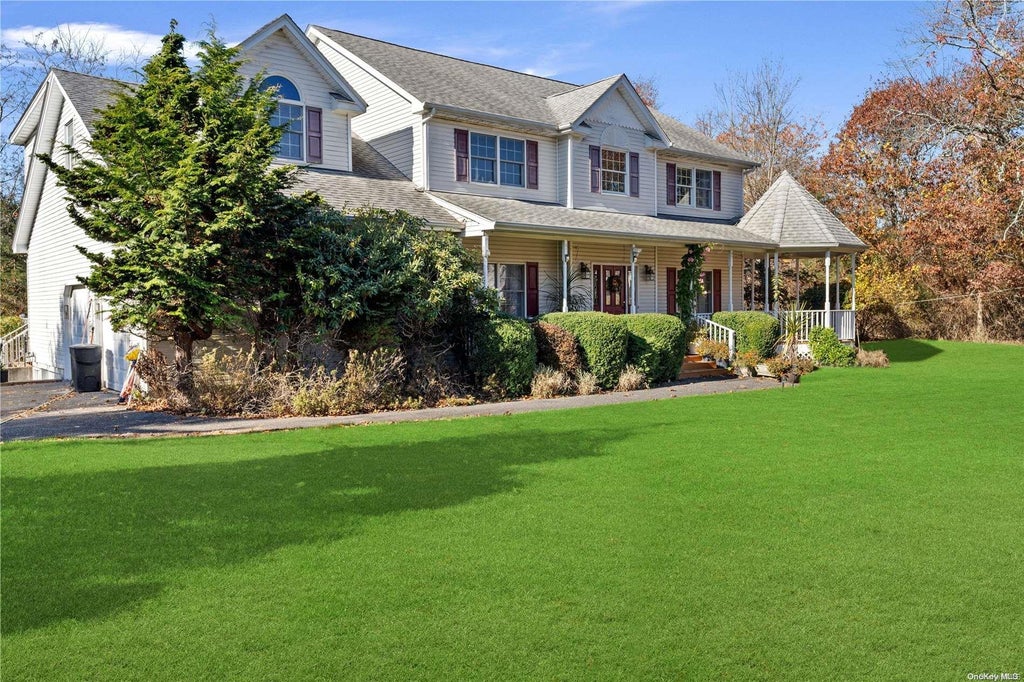 1 of 1 - 8 Shannon Court, Center Moriches, NY