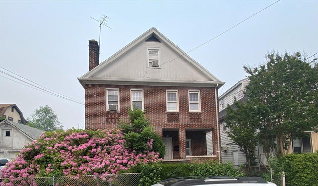 53 Madeleine Avenue, New Rochelle