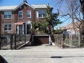 1 of 1 - 1141 Pugsley Avenue, Bronx, NY