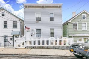 1 of 1 - 238 Sommerville Place, Yonkers, NY