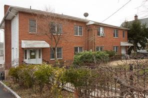 1 of 1 - 36-38 Hobby St., Pleasantville, NY