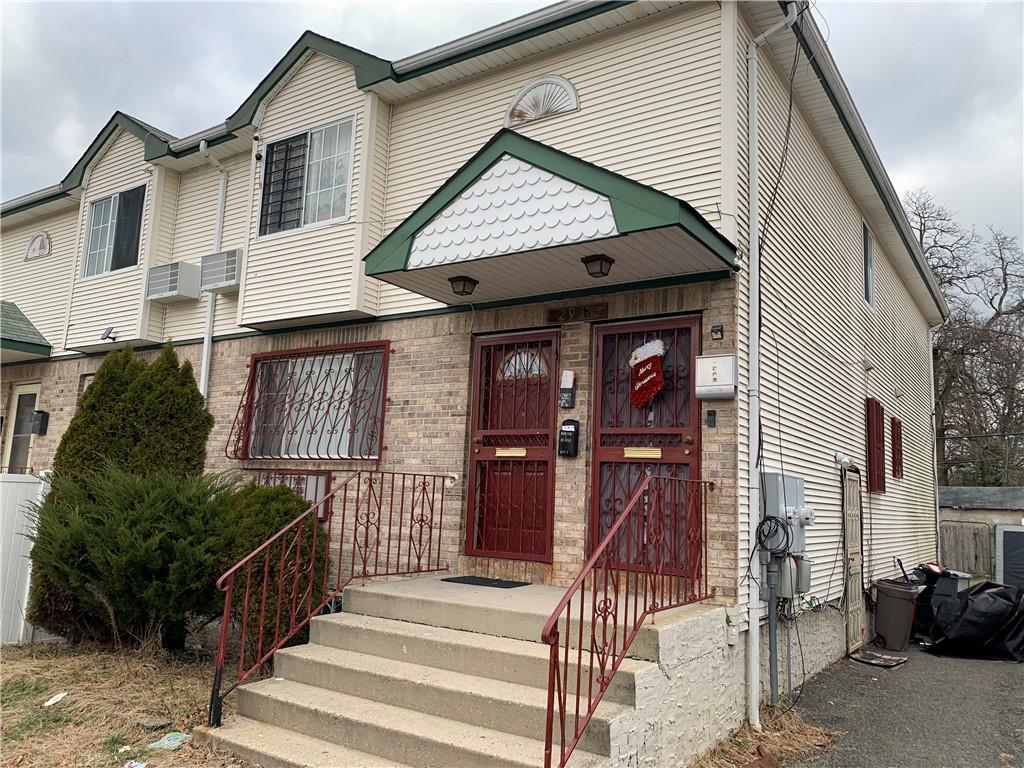 1 of 1 - 29-18 Martin Court, Far Rockaway, NY