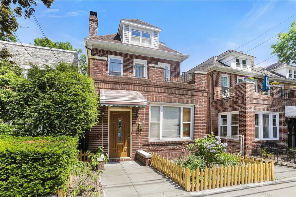 1 of 1 - 6134 Delafield Avenue, Bronx, NY