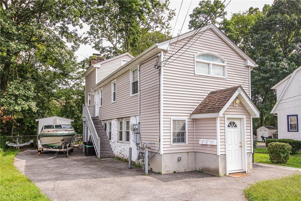 1 of 1 - 913 Howard Avenue, Mamaroneck, NY