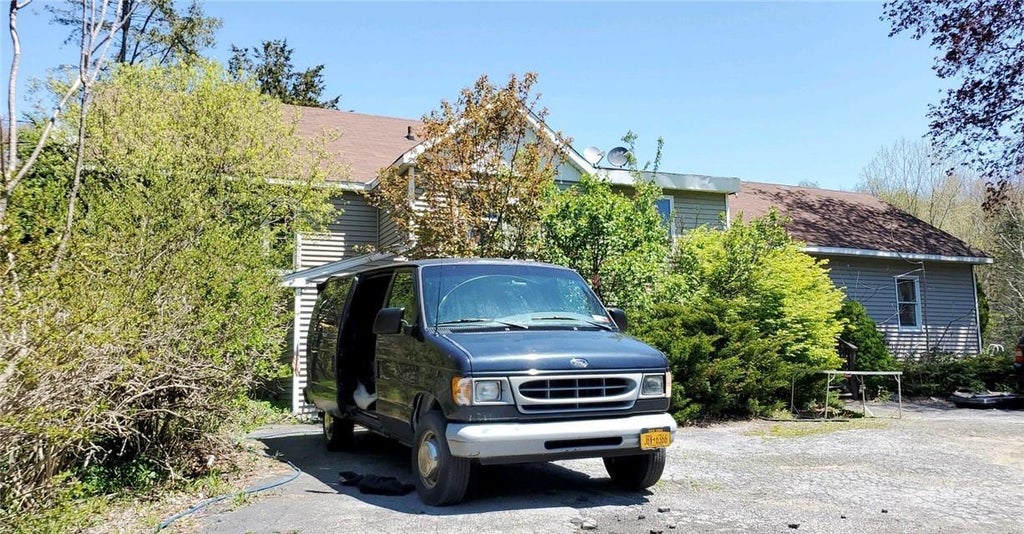 1 of 1 - 68 Route 6n, Mahopac, NY