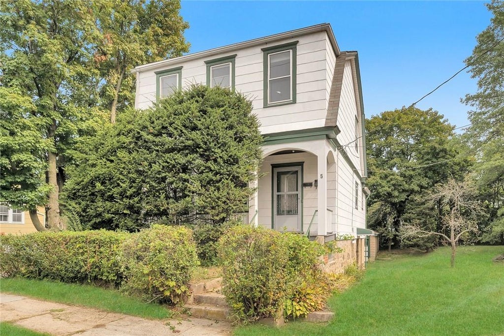 1 of 1 - 5 Crestview St., New Rochelle, NY