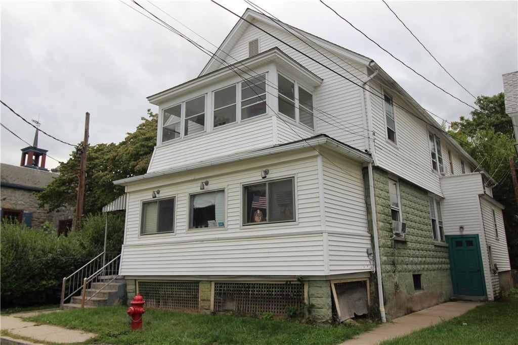 1 of 1 - 4 Bogardus Place, Ellenville, NY