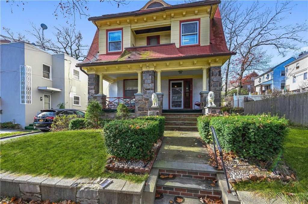 1 of 1 - 210 Tecumseh Avenue, Mount Vernon, NY