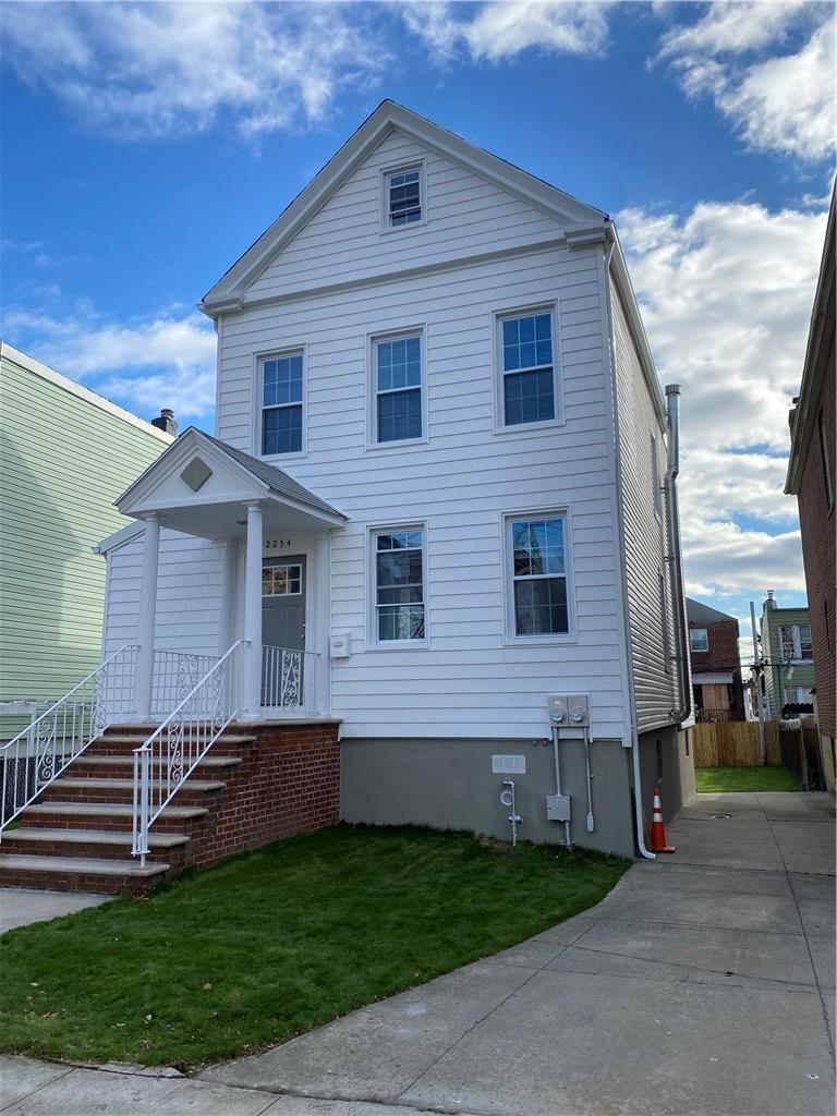 1 of 1 - 2254 Chatterton Avenue, Bronx, NY