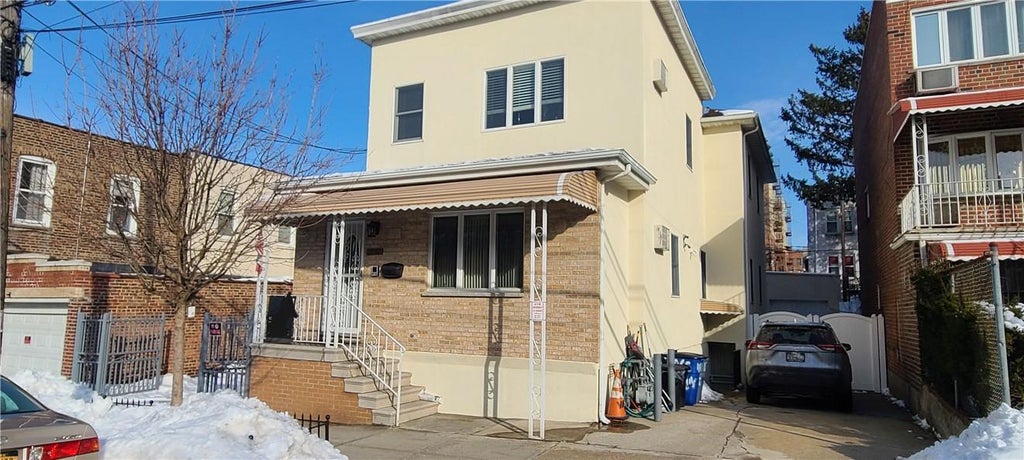 1 of 1 - 1866 Pilgrim Avenue, Bronx, NY