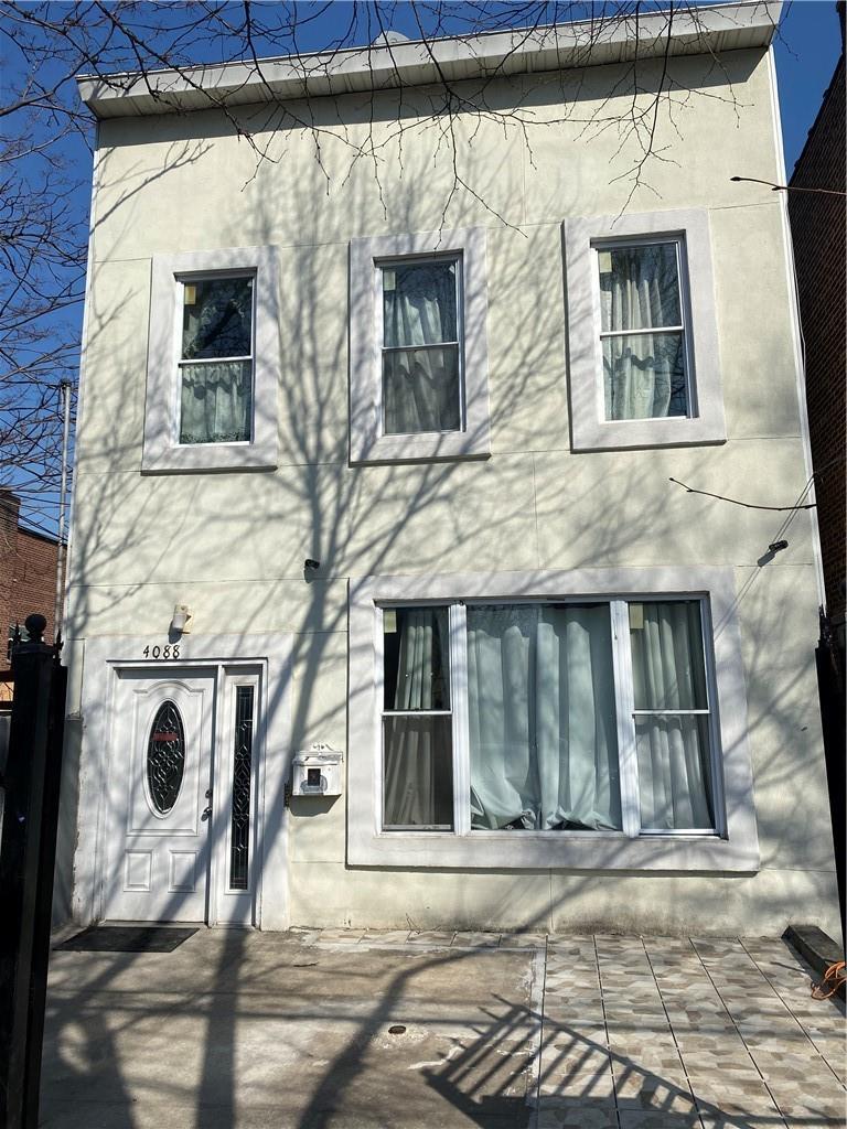 1 of 1 - 4088 Grace Avenue, Bronx, NY