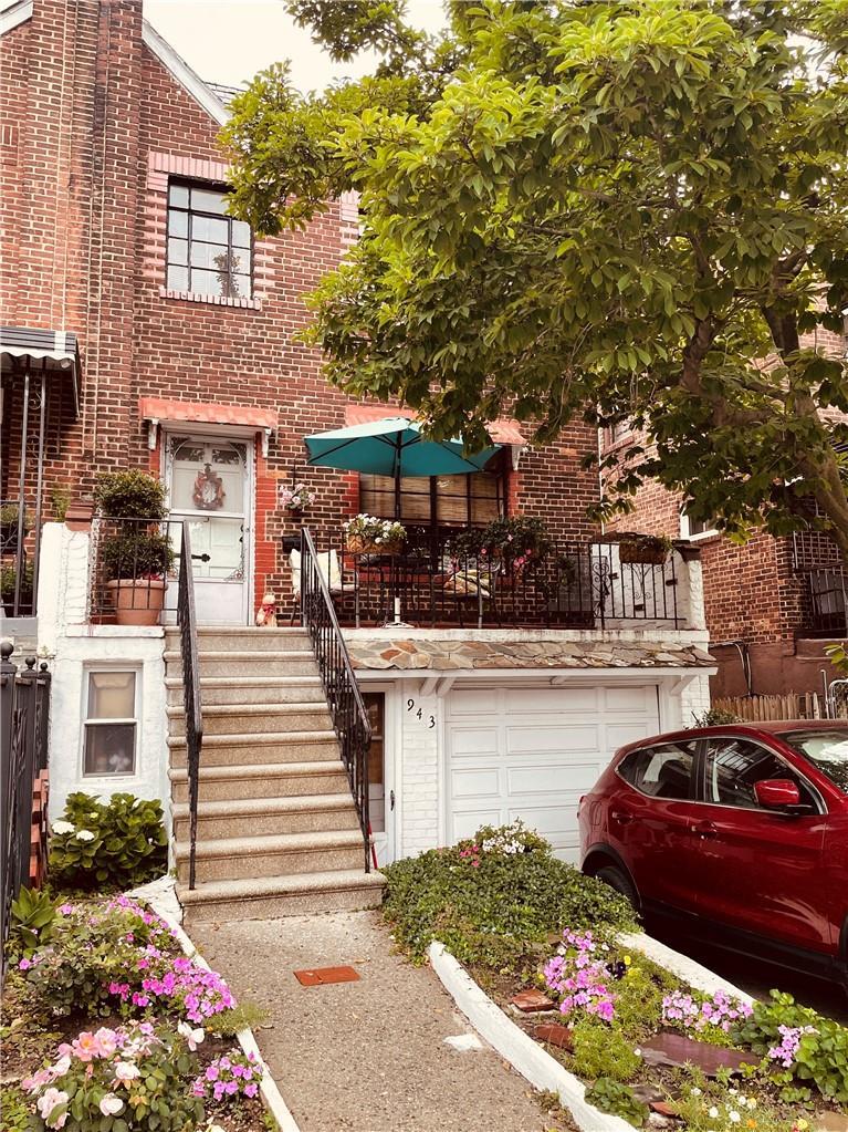 1 of 1 - 943 Wheeler Avenue, Bronx, NY