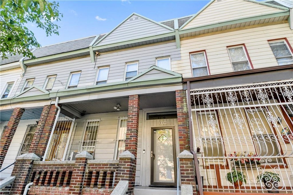 1 of 1 - 2390 Lorillard Place, Bronx, NY