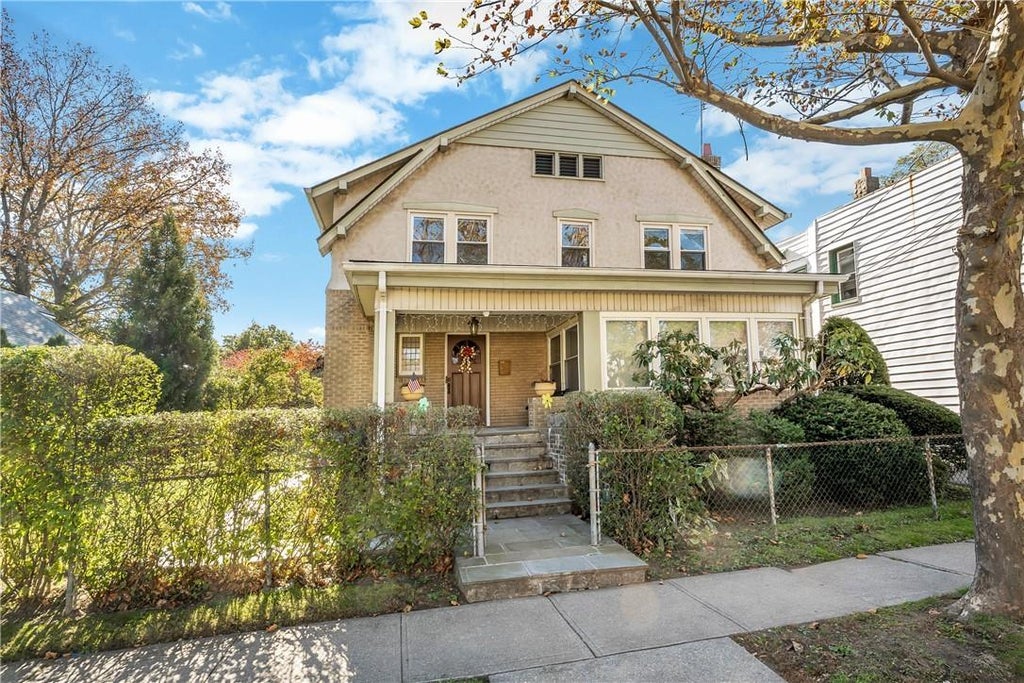 1 of 1 - 64 7th St., Pelham, NY