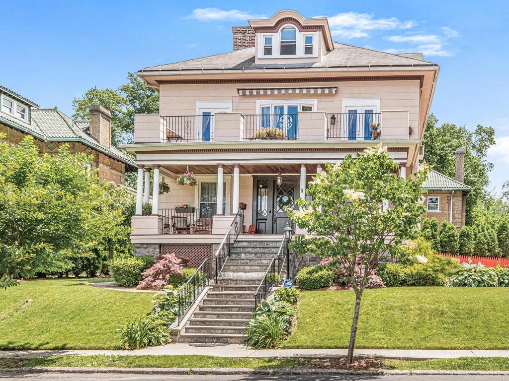 1 of 1 - 116 Sunnyside Drive, Yonkers, NY