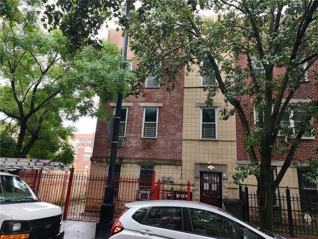 1 of 1 - 784 Elton Avenue, Bronx, NY