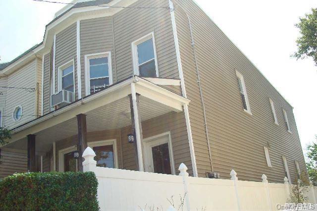 1 of 1 - 20-32 125th St., College Point, NY