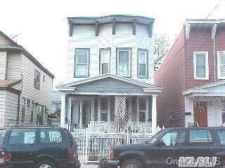 1 of 1 - 111-09 95th Avenue, Richmond Hill, NY