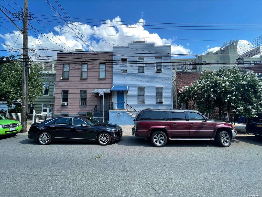 1 of 1 - 36-43 32nd St., Long Island City, NY
