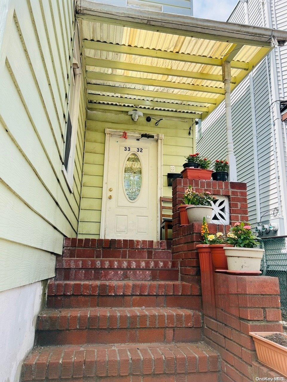 1 of 1 - 33-32 99 St., Corona, NY