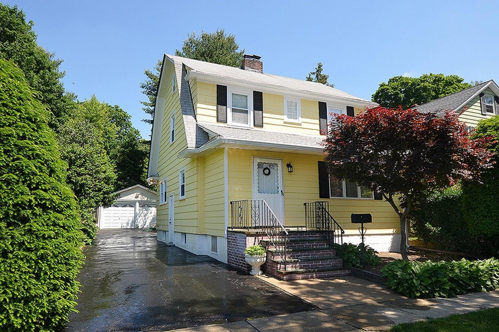 1 of 1 - 48 North St., Locust Valley, NY