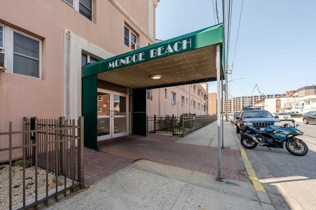 1 of 1 - 270 Shore Road 27, Long Beach, NY