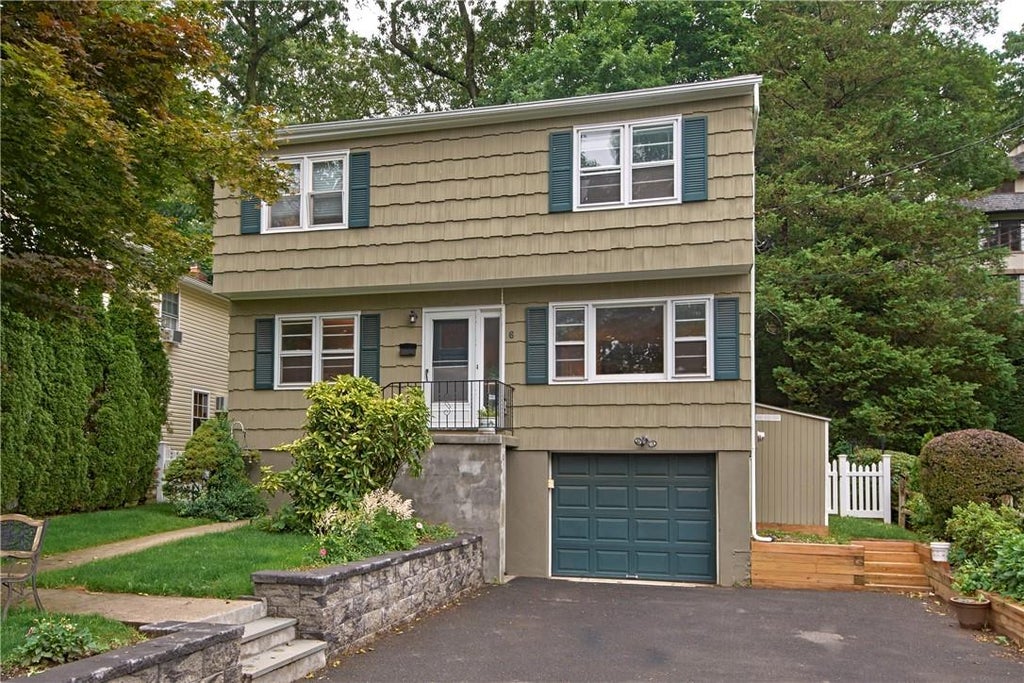 1 of 1 - 6 Baldwin Avenue, Larchmont, NY