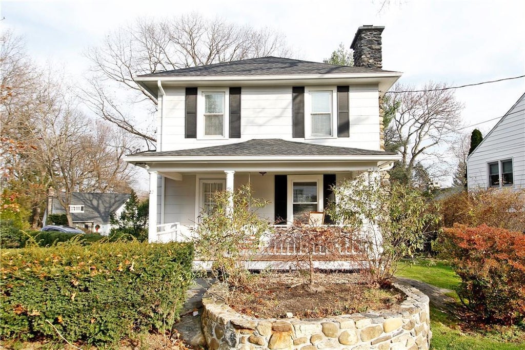 1 of 1 - 22 Vine Road, Larchmont, NY
