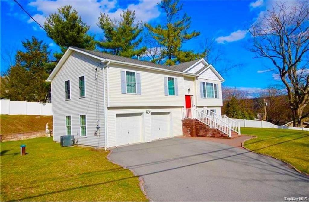 1 of 1 - 31 Lake Region Boulevard, Monroe, NY