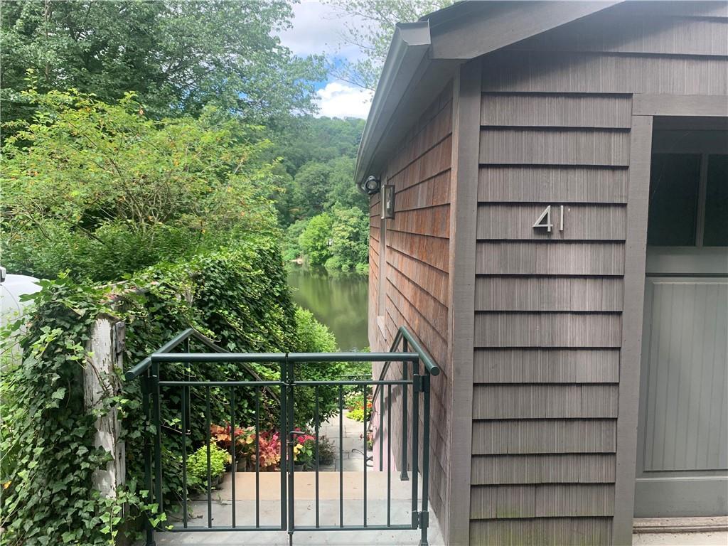 1 of 1 - 41 Lake Drive # B, Lake Peekskill, NY